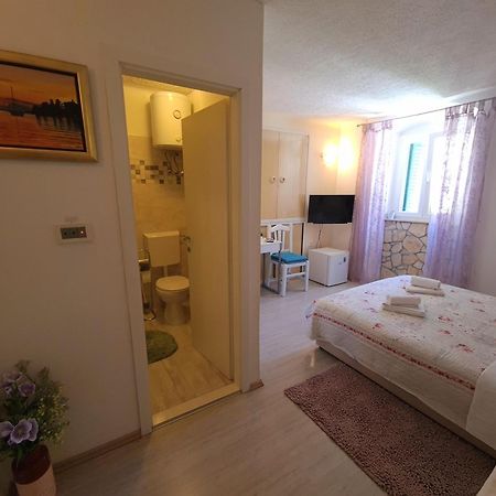 Private Room In The Center Of Split Exterior foto