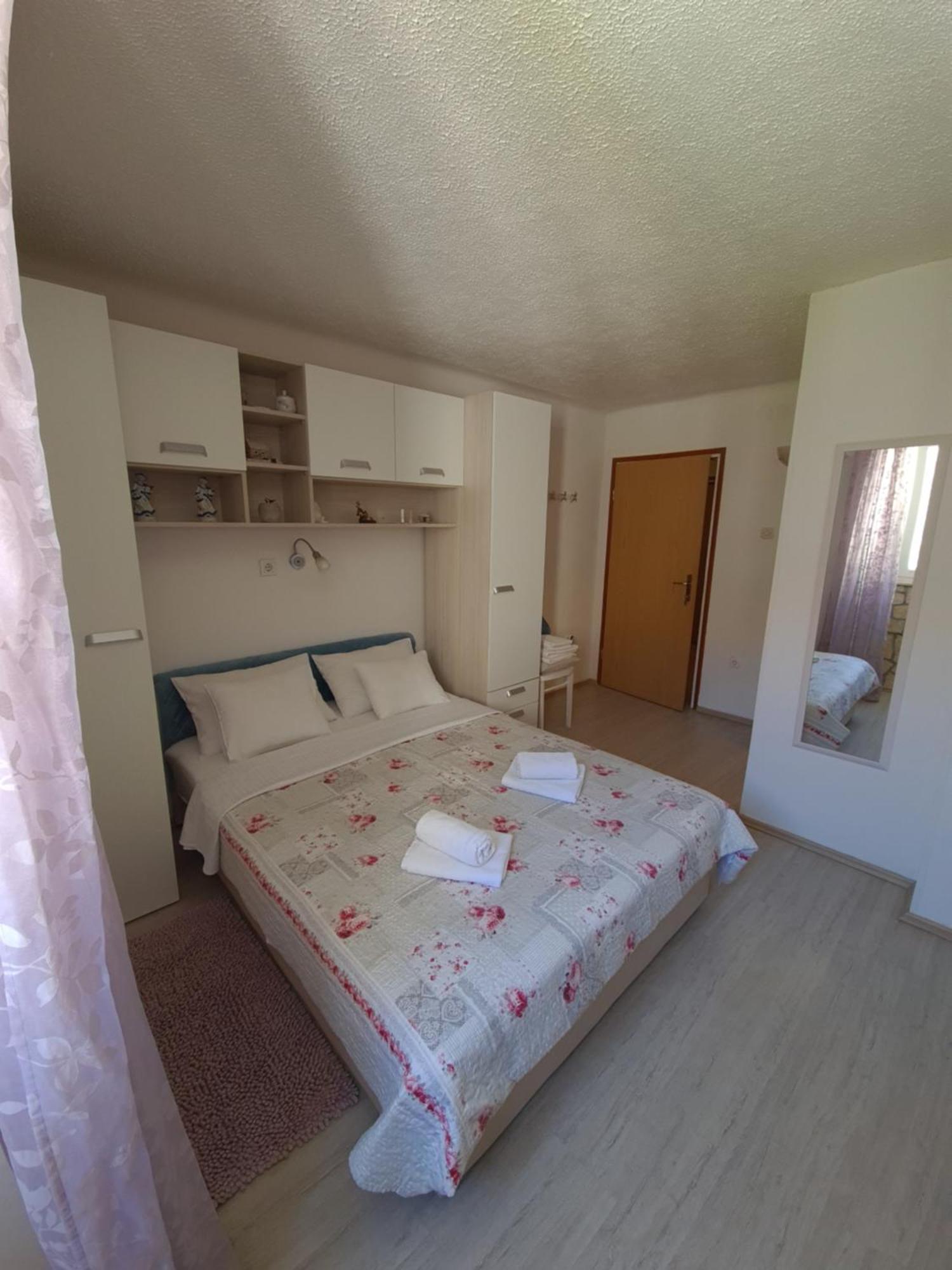Private Room In The Center Of Split Exterior foto
